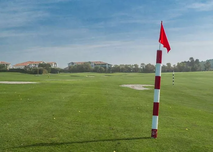 فندق Et Golf Ilbarritz بيدار